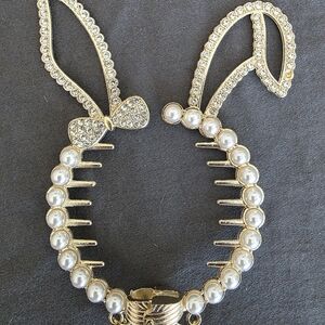 Easter Bunny Claw Hair Clip